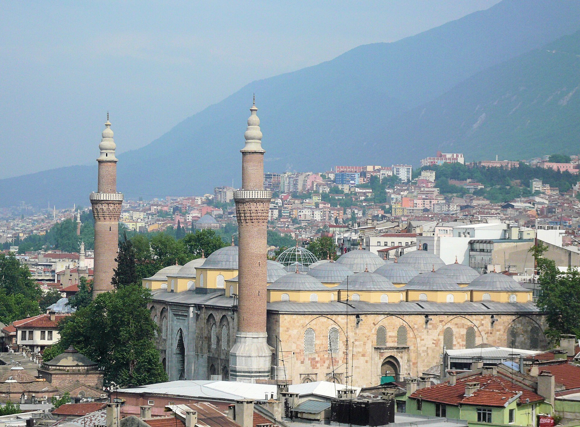 Bursa gezi rehberi: Ulu Cami, Uludağ ve Cumalıkızık