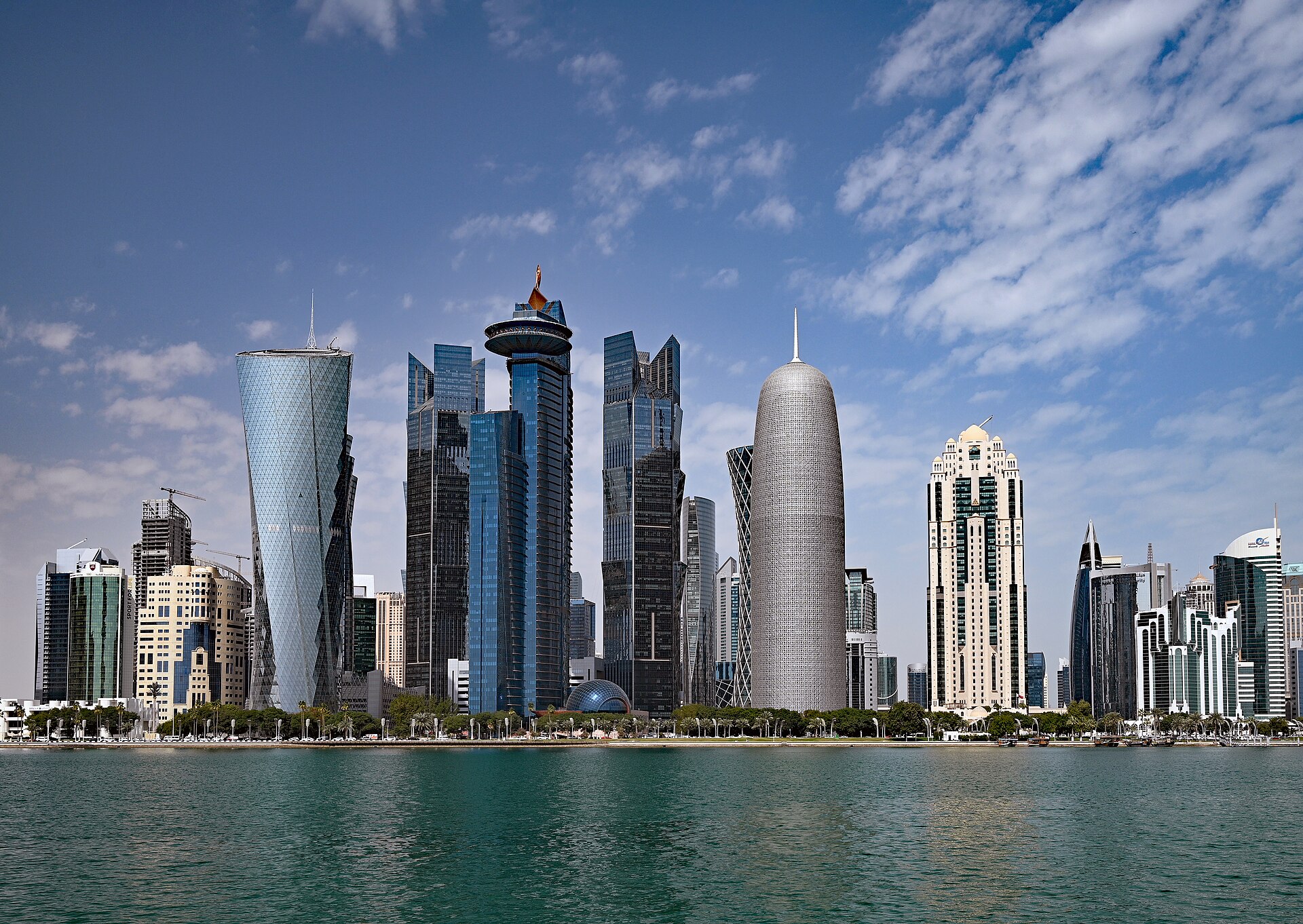 Doha səyahət bələdçisi: Suq Vakif, muzeylər, səhra və metro