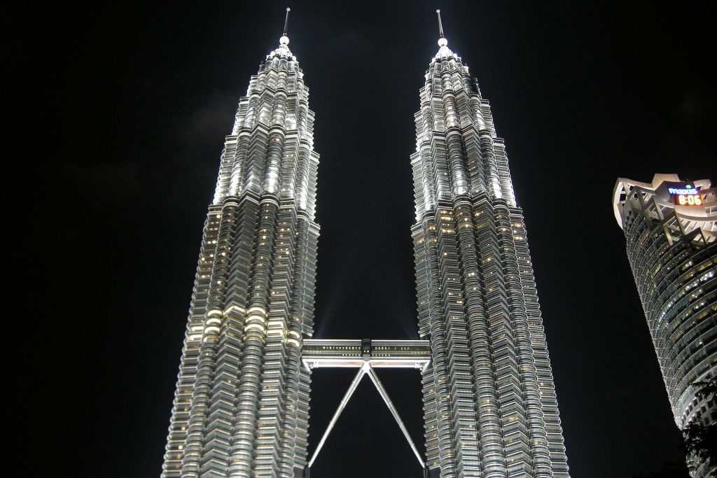 Kuala Lumpur travel guide: the Petronas towers, the Batu caves and halal Asia