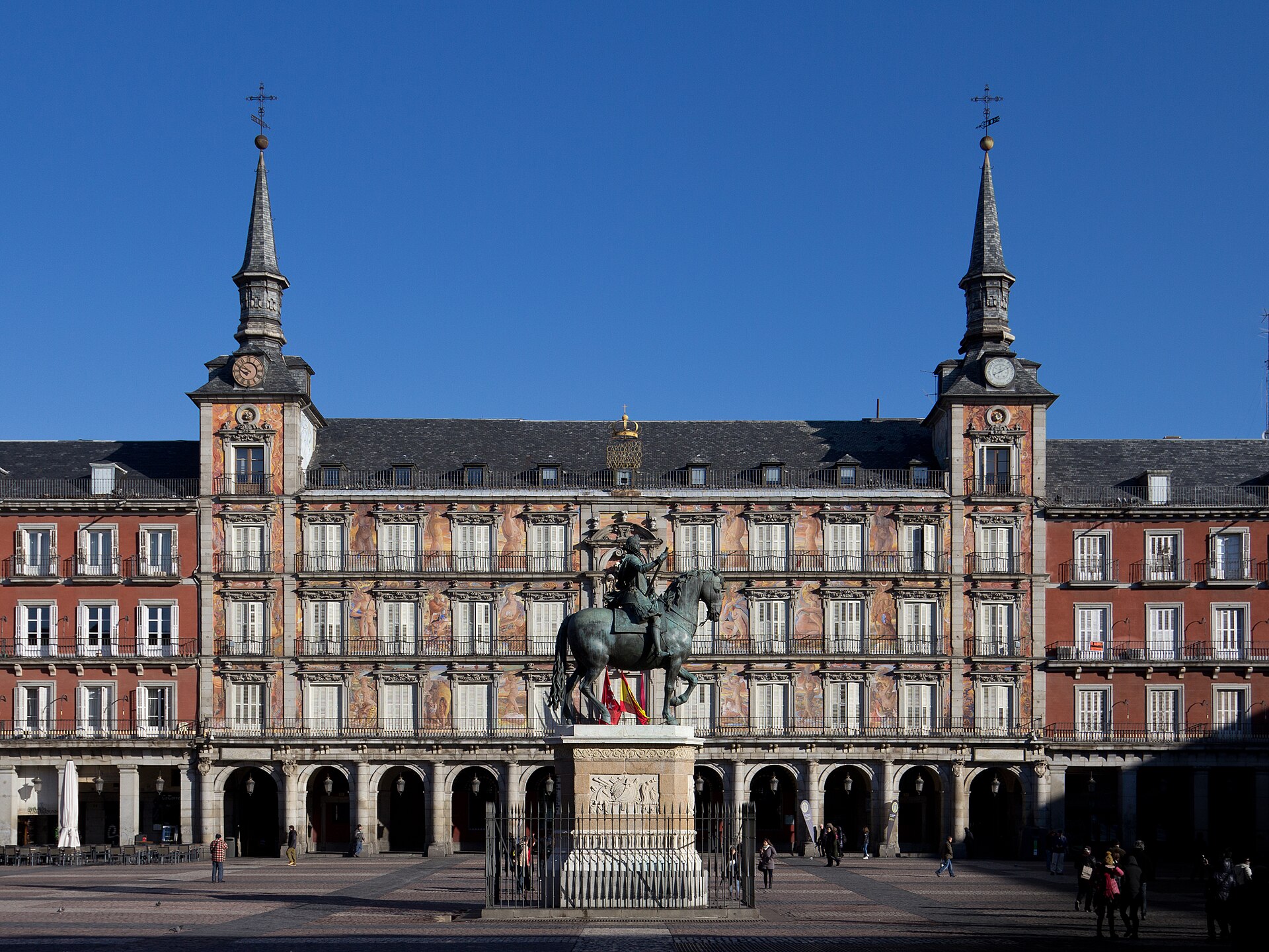 Madrid səyahət bələdçisi: Prado, Retiro, tapas və Toledo günü