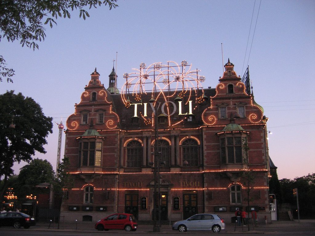 Danimarka: Kopenhagen, Tivoli bağları