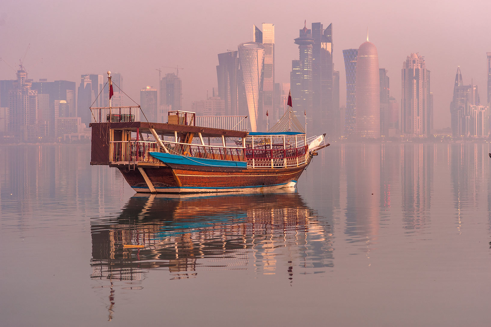 Katar gezi rehberi: Doha, Souq Waqif, İslam Sanatları Müzesi, çöl ve aktarmayı seyahate çevirmek