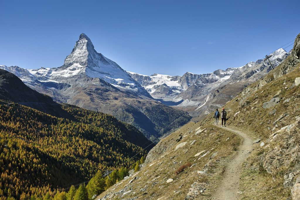İsveçrəyə viza səfirlikdə alınır: Sermatt və Matterhorn zirvəsi